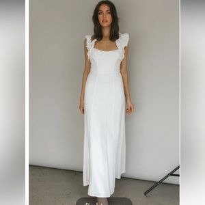 Selfie Leslie white ruffle sleeve midi/maxi dress